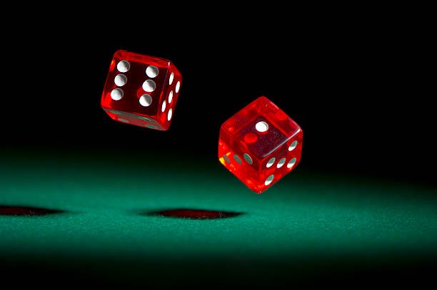 Live Caribbean Stud Poker table on juragan96 with dealer and player cards visible